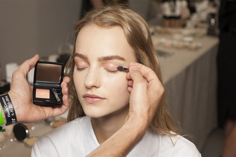 Dior Presents Haute-Couture Collection Autumn-Winter-2015-2016 Make Up